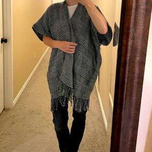 NWT Loft reversible wrap. Great for fall and winter.